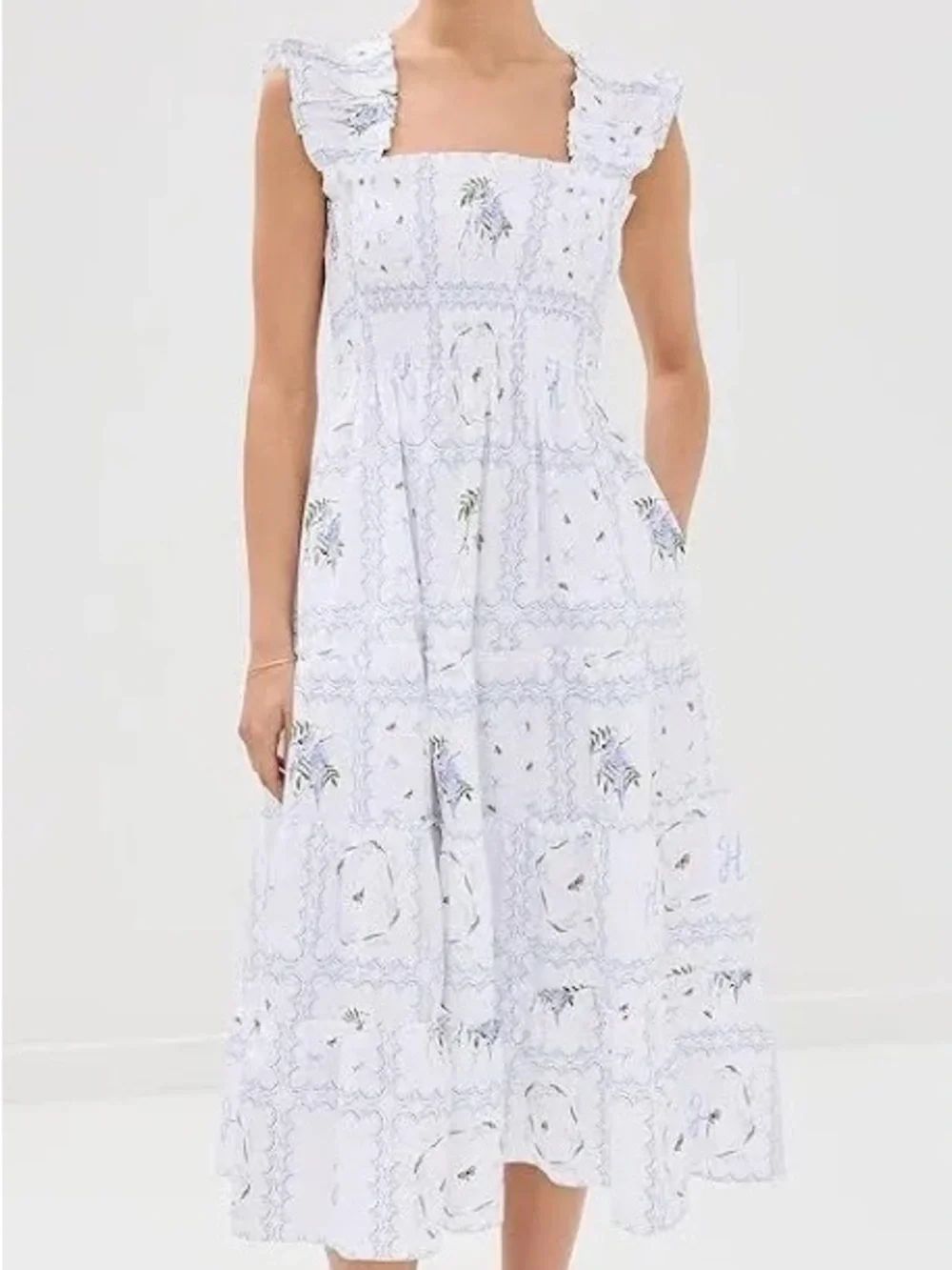 NWT Hill House Home Nap Dress Size Small in Small Floral Patchwork - Picture 1 of 3